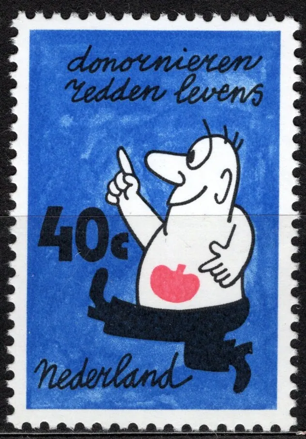1123