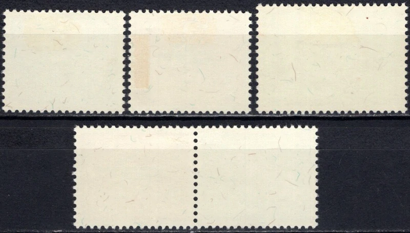 0046-0048* + pár Šport