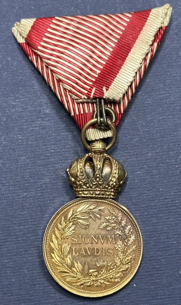 Medaila Signum Laudis - František Josef I. - Za zásluhy