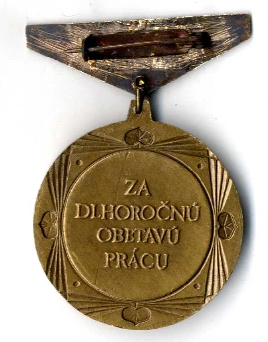 Zaslúžilí pracovník poľnohospodárstva a výživy