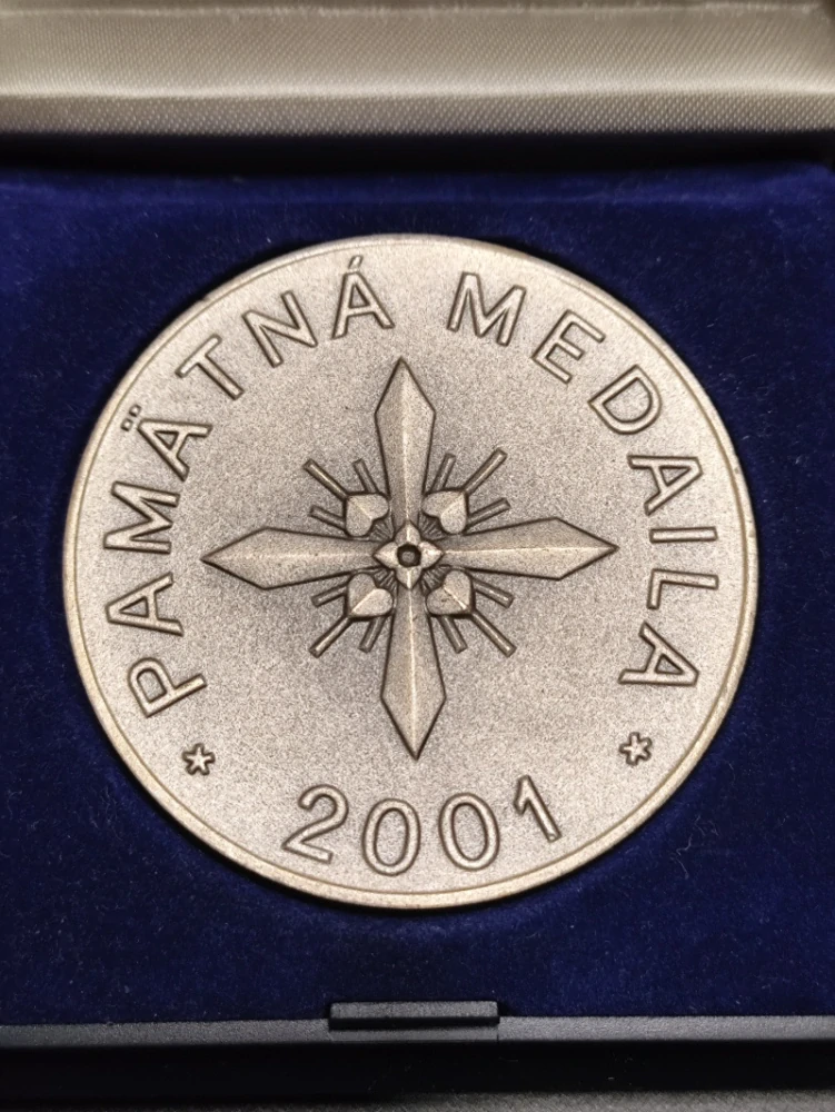 Medaila k 10. vyročiu úradu pre ochranu ústavných činiteľov