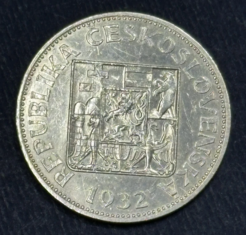 11/ 1932 - 10 Kč.