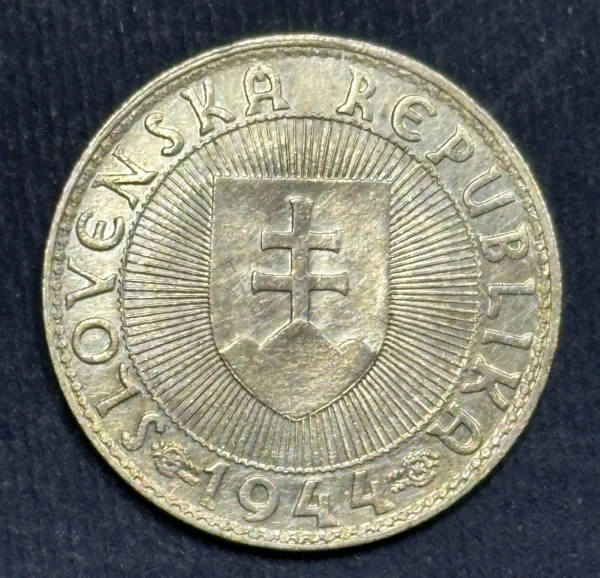 32/ Desať Korun - 10 Ks, Varianta s krížikom na kaplnke