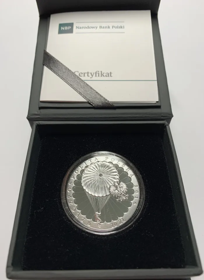 10 Złotych 2016 