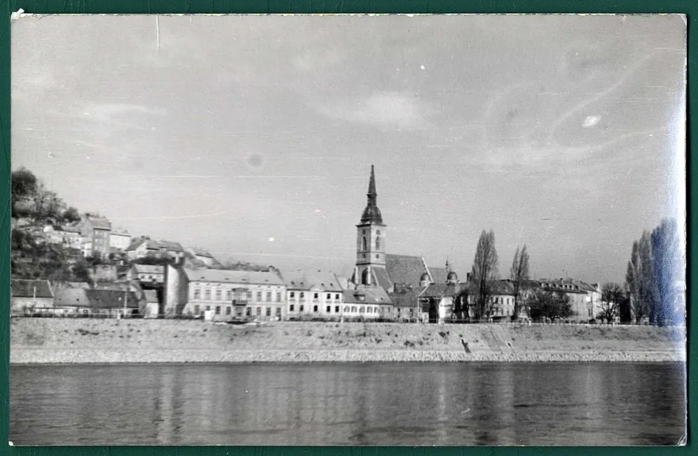Bratislava - 6x fotografia