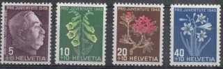 0514-0517 Flóra