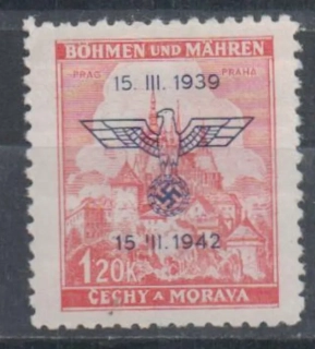 072**