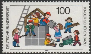 1435