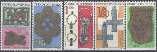 1786-1790** Archeologické objavy