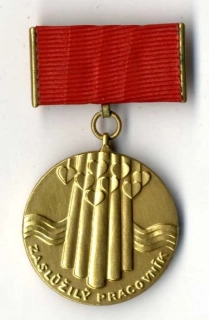 Zaslúžilí pracovník 
