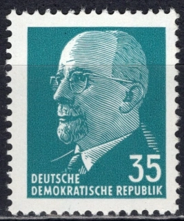 1689