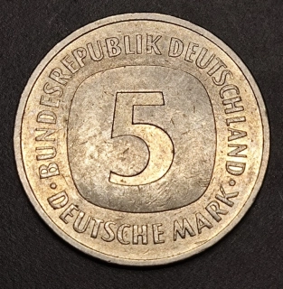 5 Mark 1979 J