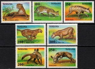 2210-2216 Fauna