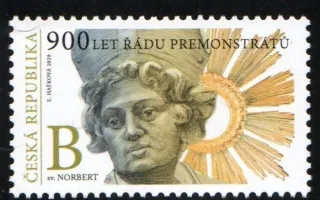 1102