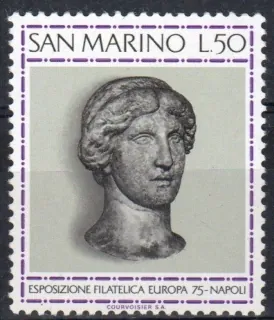 1096