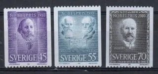 0697-699