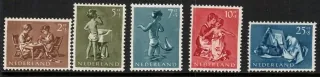 0649-653