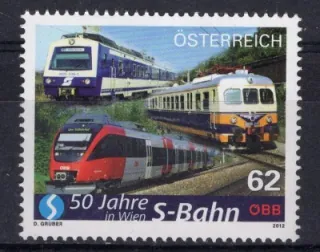 2975**