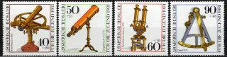 1090-1093