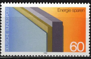1119