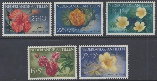 0043-0047 kvety