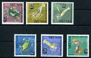 0387-0392 A FAUNA