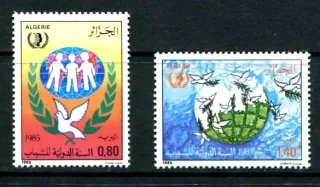 0885-0886