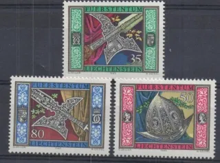 0890-0892**