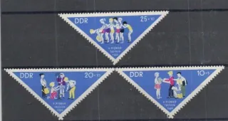 1045-1047