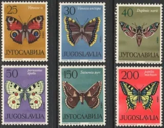 1069-1074 Motýle