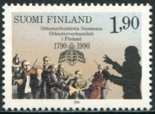 1102