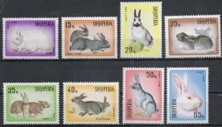 1193-1200 Fauna