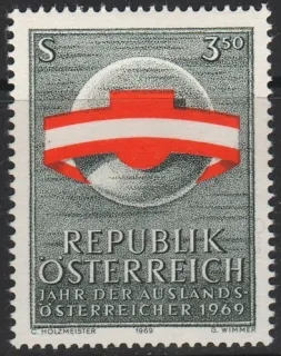 1335**