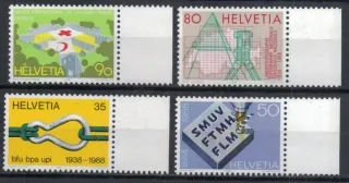 1376-1379