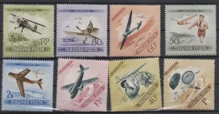 1376-1386**Šport