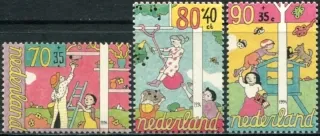 1525-1527