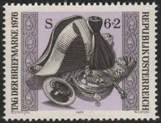 1552**