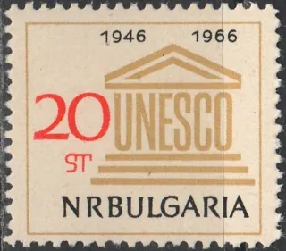 1632