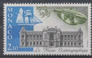 1695