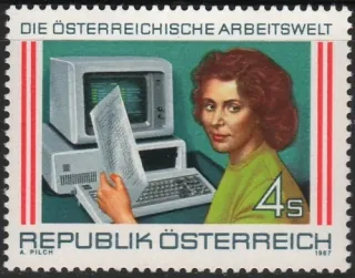 1933**