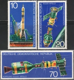 2083-2085 Kozmos