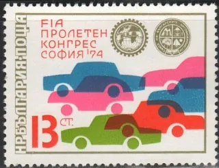 2352