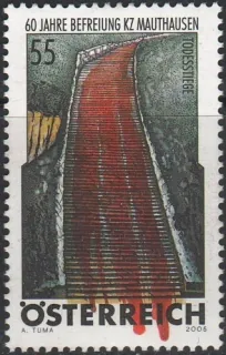 2562**