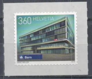2576