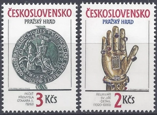 2943-2944**  Pražský hrad