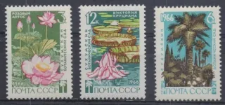 3235-3237 Flora