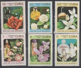 3290-3295 Flora