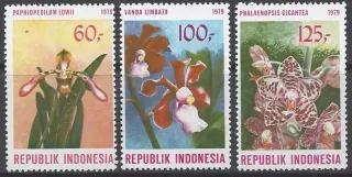 0923-0925 Kvety