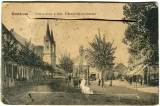 Komárno - pohľadnica s rozkladacími obrázkami