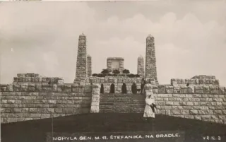 Mohyla na Bradle